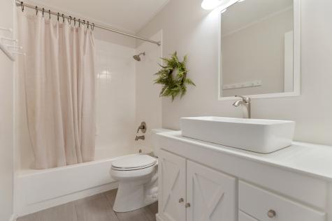 1971 Peach Tree Lane Algonquin IL 60102