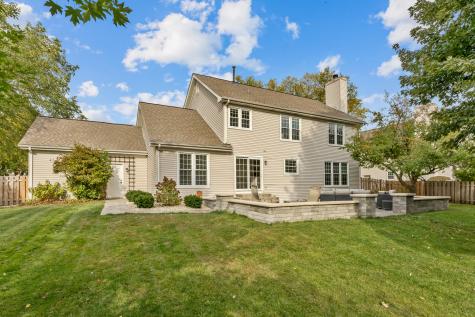 1971 Peach Tree Lane Algonquin IL 60102