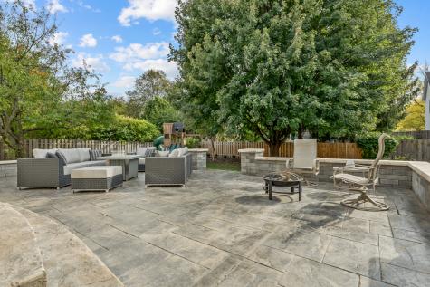 1971 Peach Tree Lane Algonquin IL 60102