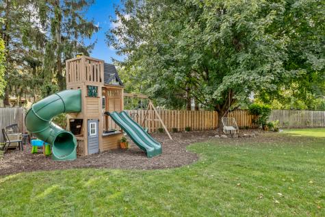 1971 Peach Tree Lane Algonquin IL 60102