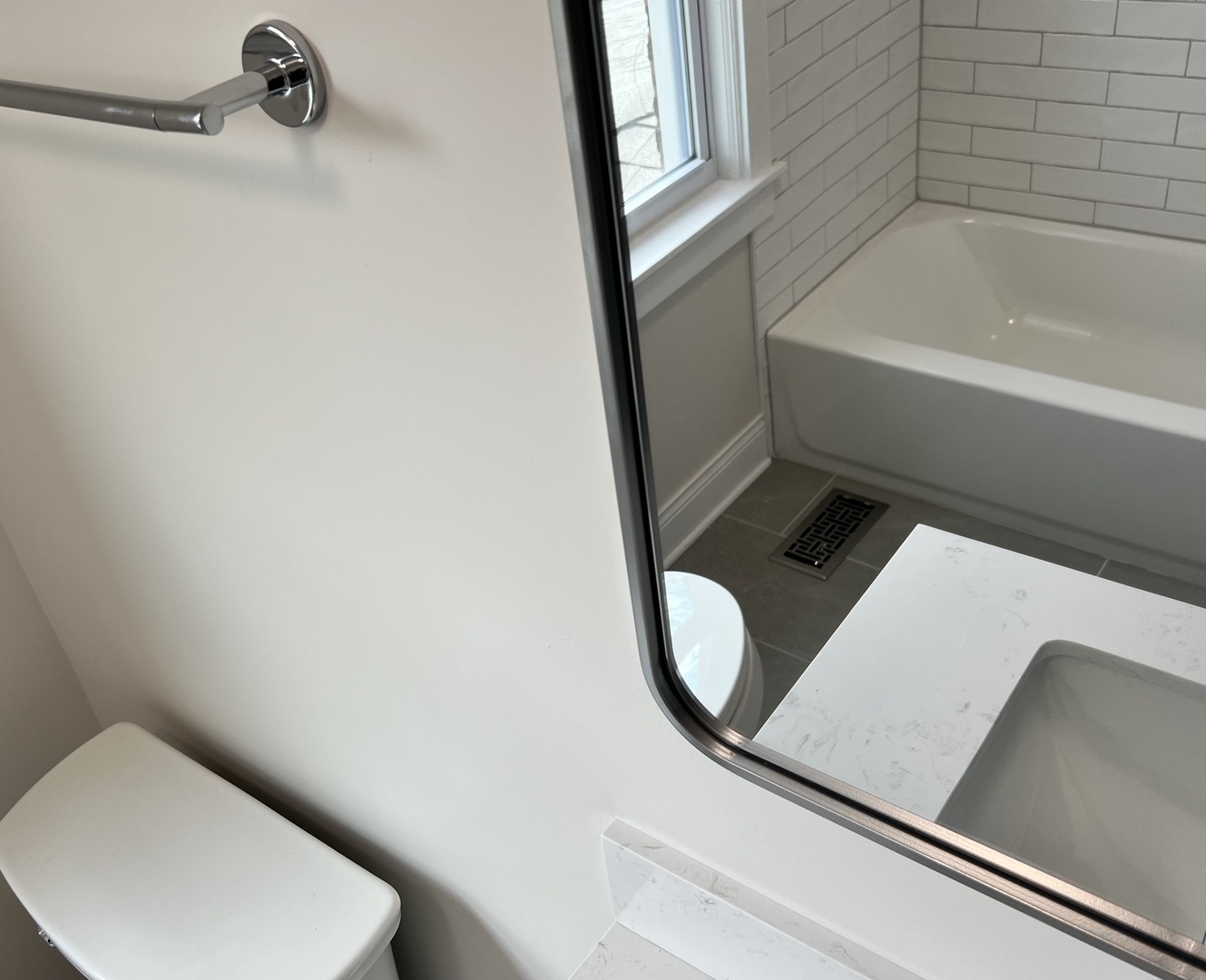 8720 South Michigan Avenue Chicago IL 60619