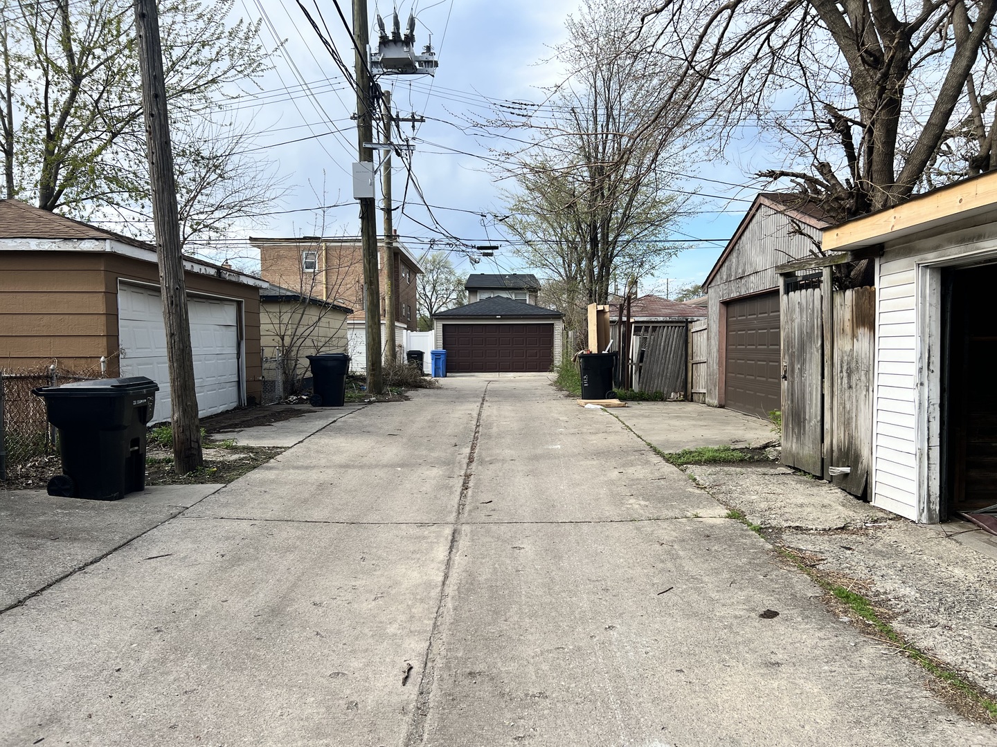 8720 South Michigan Avenue Chicago IL 60619