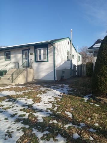 14813 South Sacramento Avenue Posen IL 60469