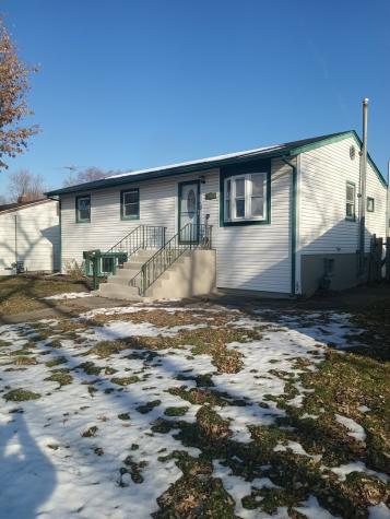 14813 South Sacramento Avenue Posen IL 60469