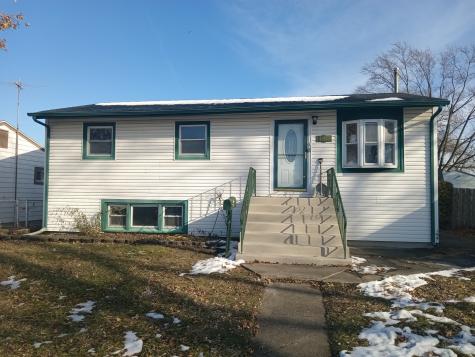 14813 South Sacramento Avenue Posen IL 60469