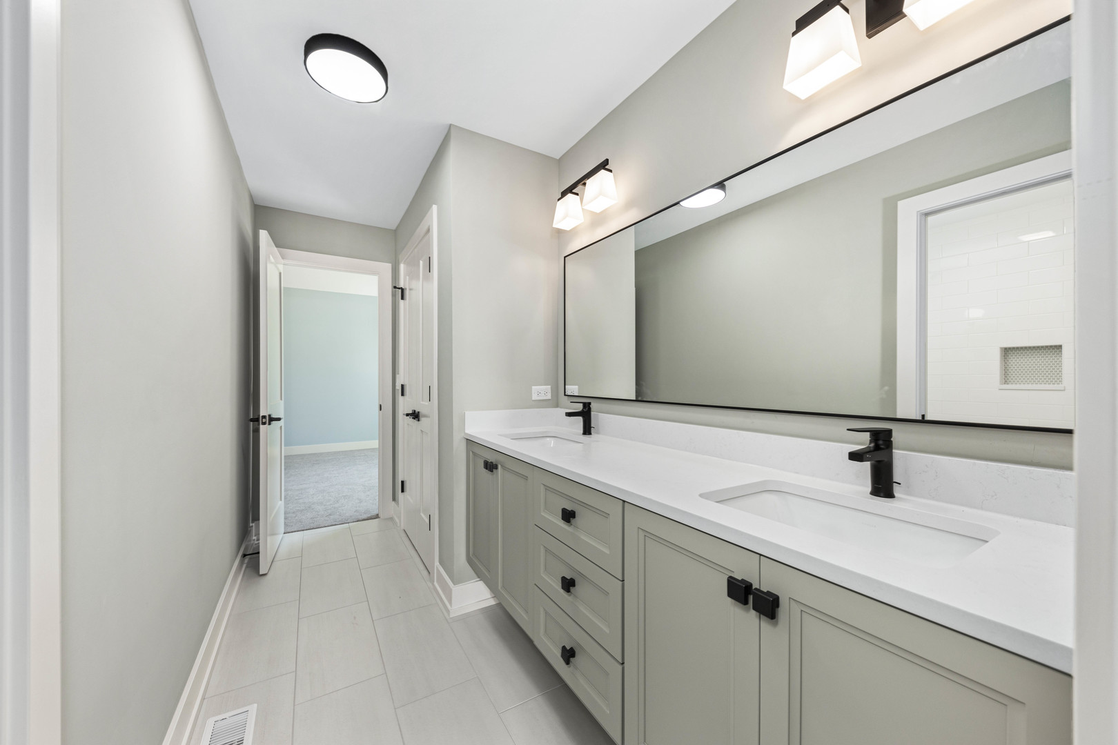 1314 North Eagle Street Naperville IL 60563