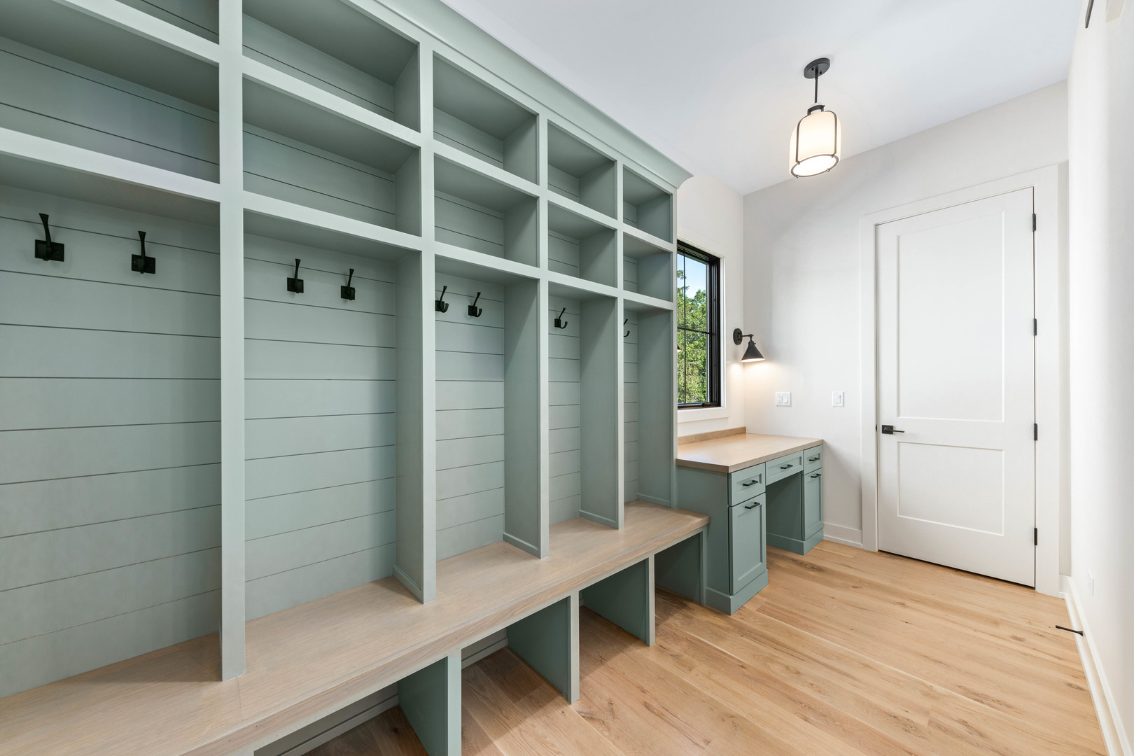 1314 North Eagle Street Naperville IL 60563