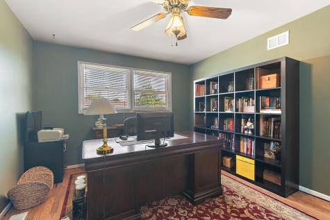 6838 Winston Drive Tinley Park IL 60477