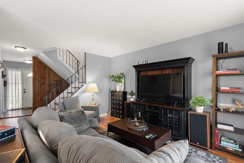 6838 Winston Drive Tinley Park IL 60477