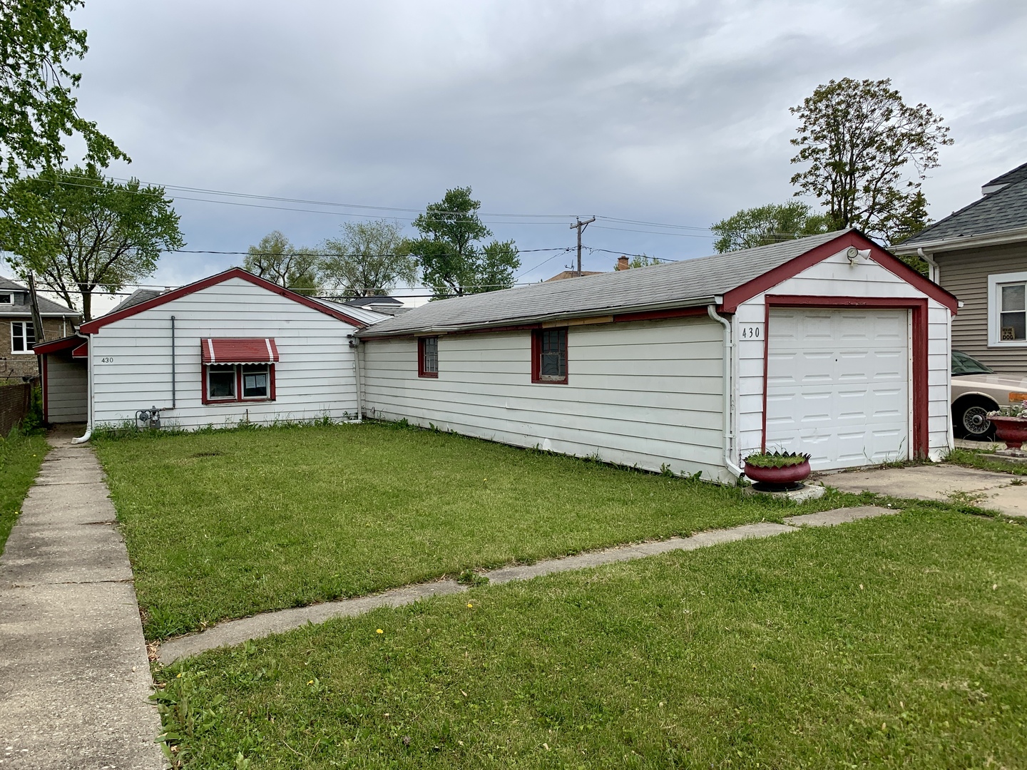 430 23RD Avenue Bellwood IL 60104