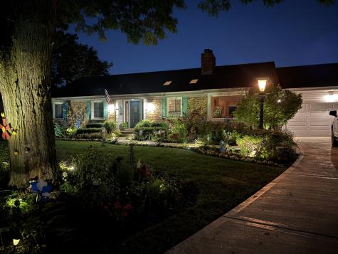 2830 South Briarwood Drive Arlington Heights IL 60005