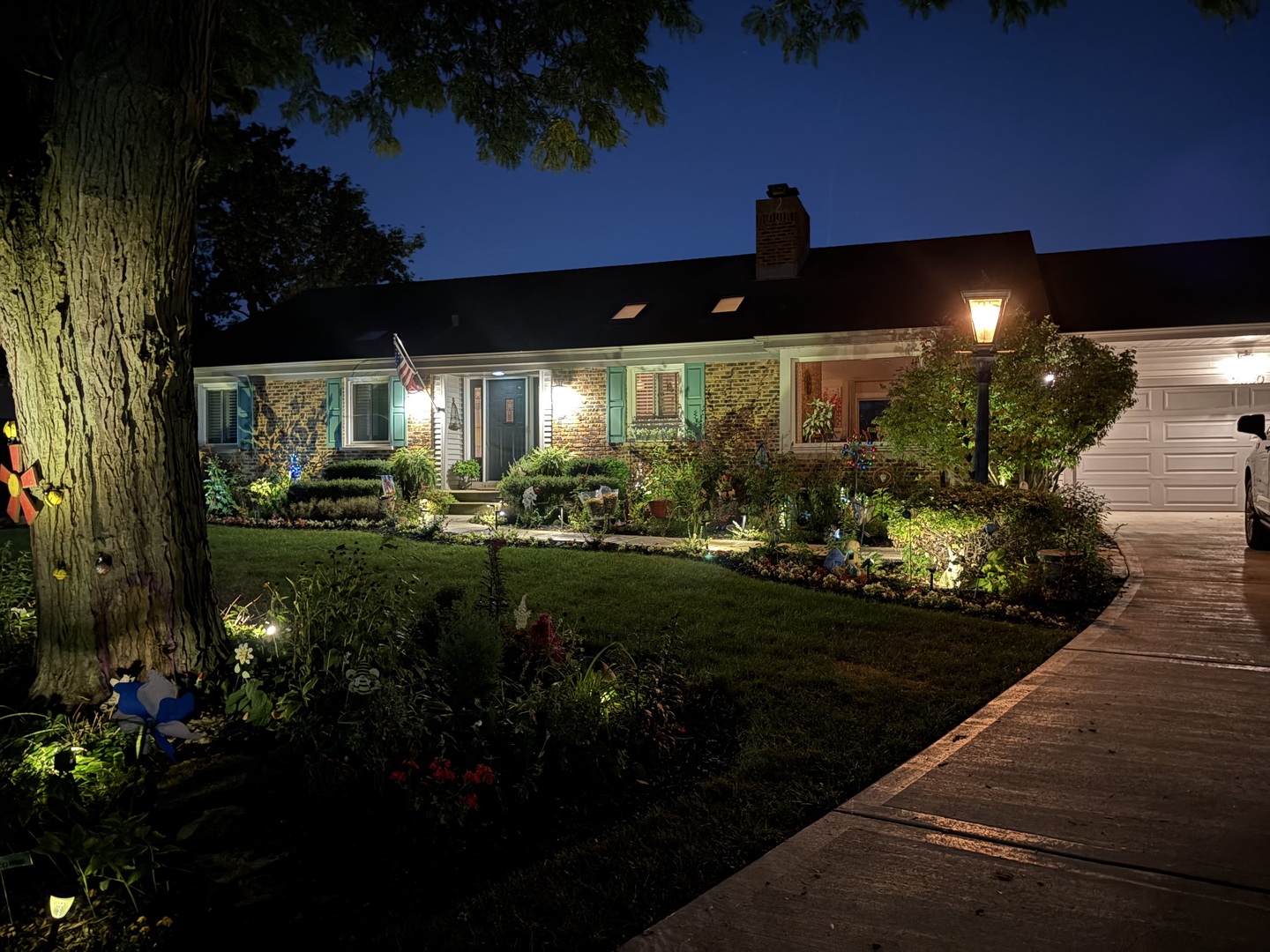 2830 South Briarwood Drive Arlington Heights IL 60005