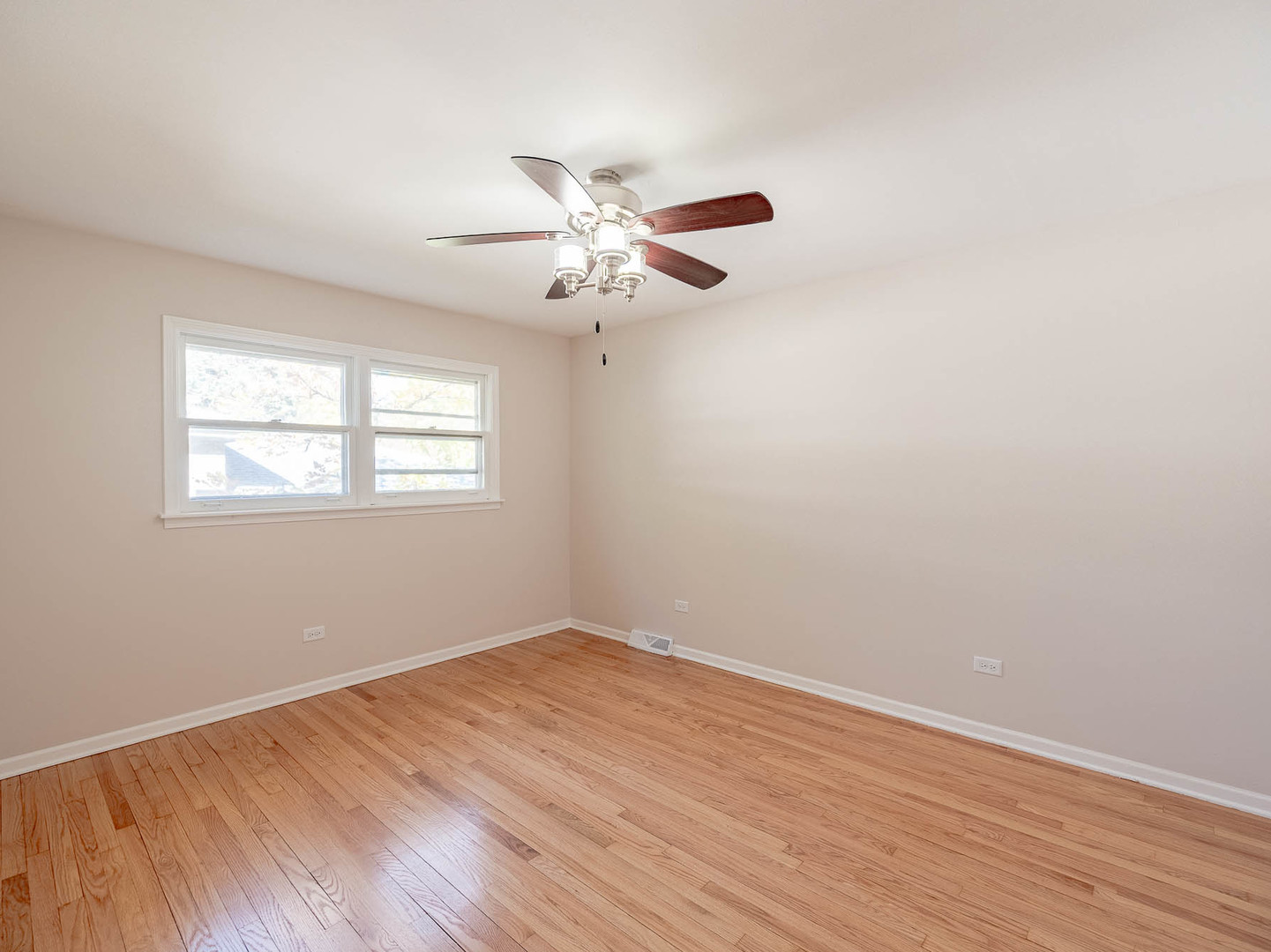 7104 Blackburn Avenue Downers Grove IL 60516