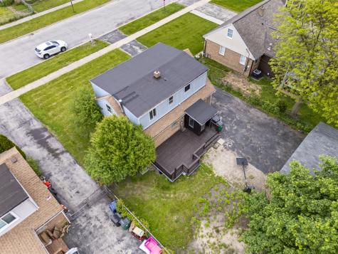 7809 Columbia Drive Bridgeview IL 60455