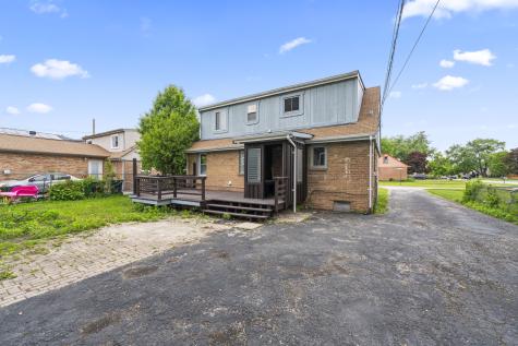 7809 Columbia Drive Bridgeview IL 60455