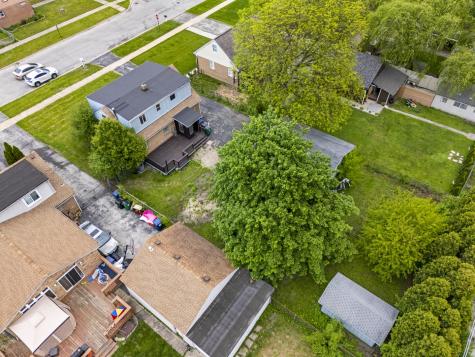 7809 Columbia Drive Bridgeview IL 60455