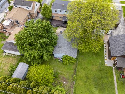 7809 Columbia Drive Bridgeview IL 60455