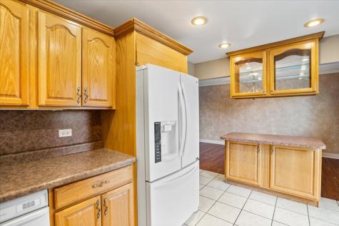 1151 West Bryn Mawr Avenue Roselle IL 60172