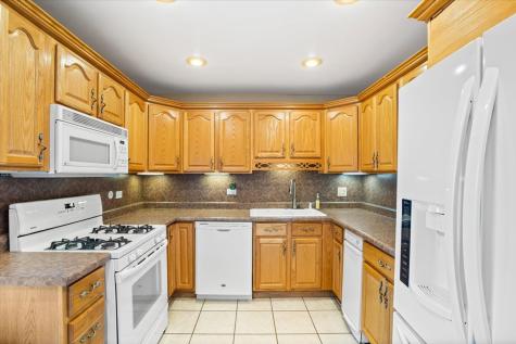 1151 West Bryn Mawr Avenue Roselle IL 60172
