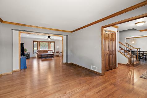 461 Wexford Drive Lemont IL 60439