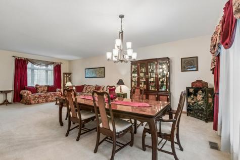 1105 Portsmouth Circle Gurnee IL 60031