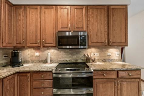 1105 Portsmouth Circle Gurnee IL 60031