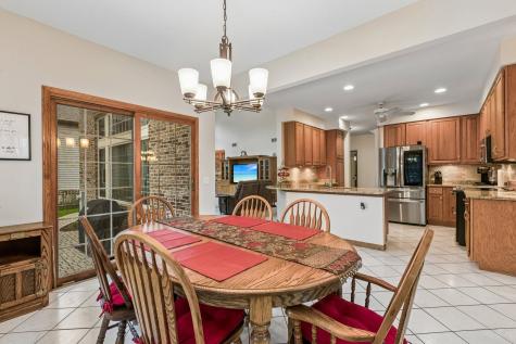1105 Portsmouth Circle Gurnee IL 60031