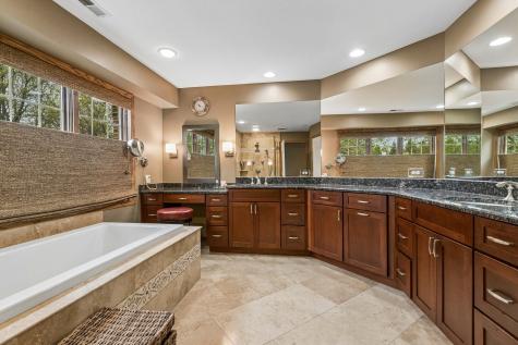 1105 Portsmouth Circle Gurnee IL 60031