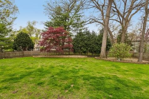 1105 Portsmouth Circle Gurnee IL 60031