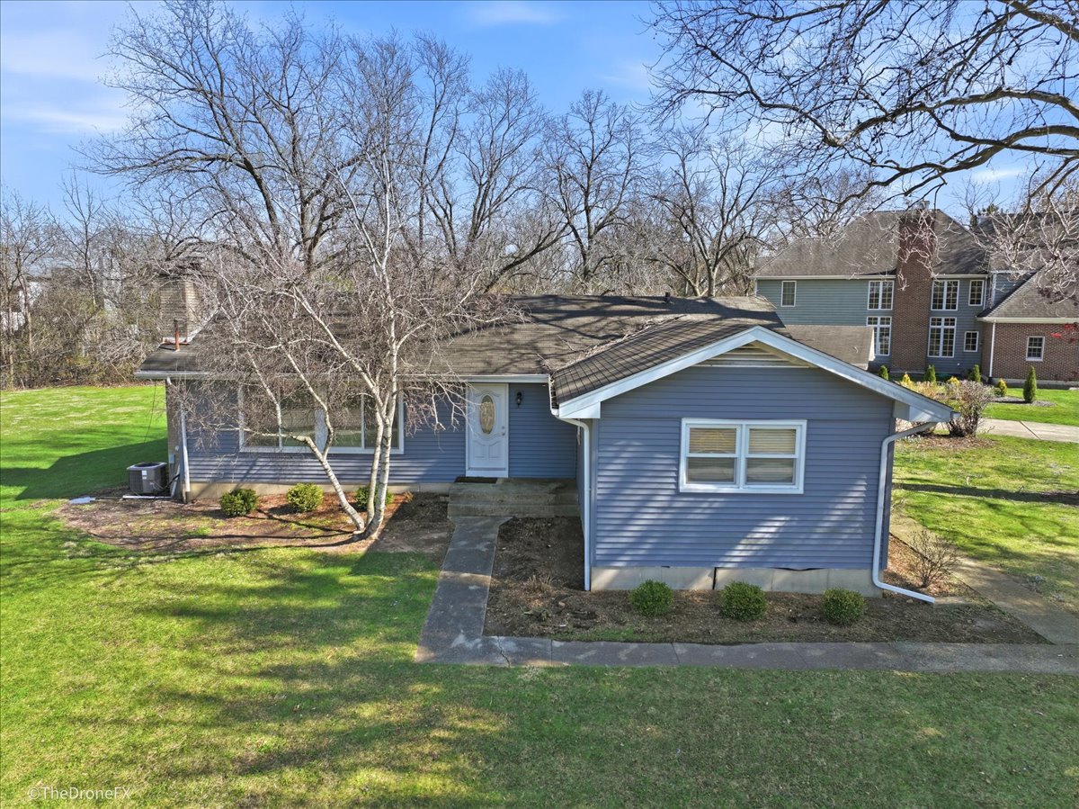 1519 Foothill Drive Wheaton IL 60189