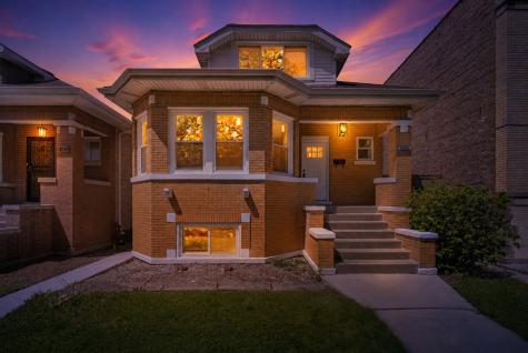 3052 North Major Avenue Chicago IL 60634