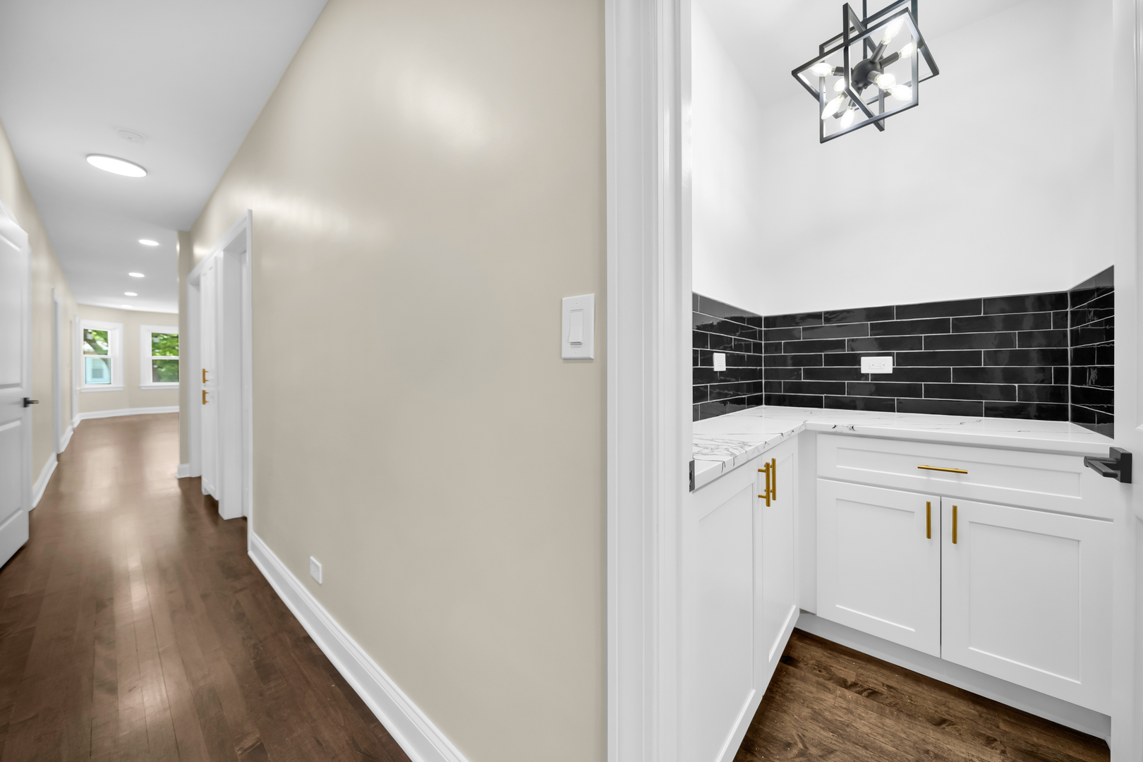 3052 North Major Avenue Chicago IL 60634