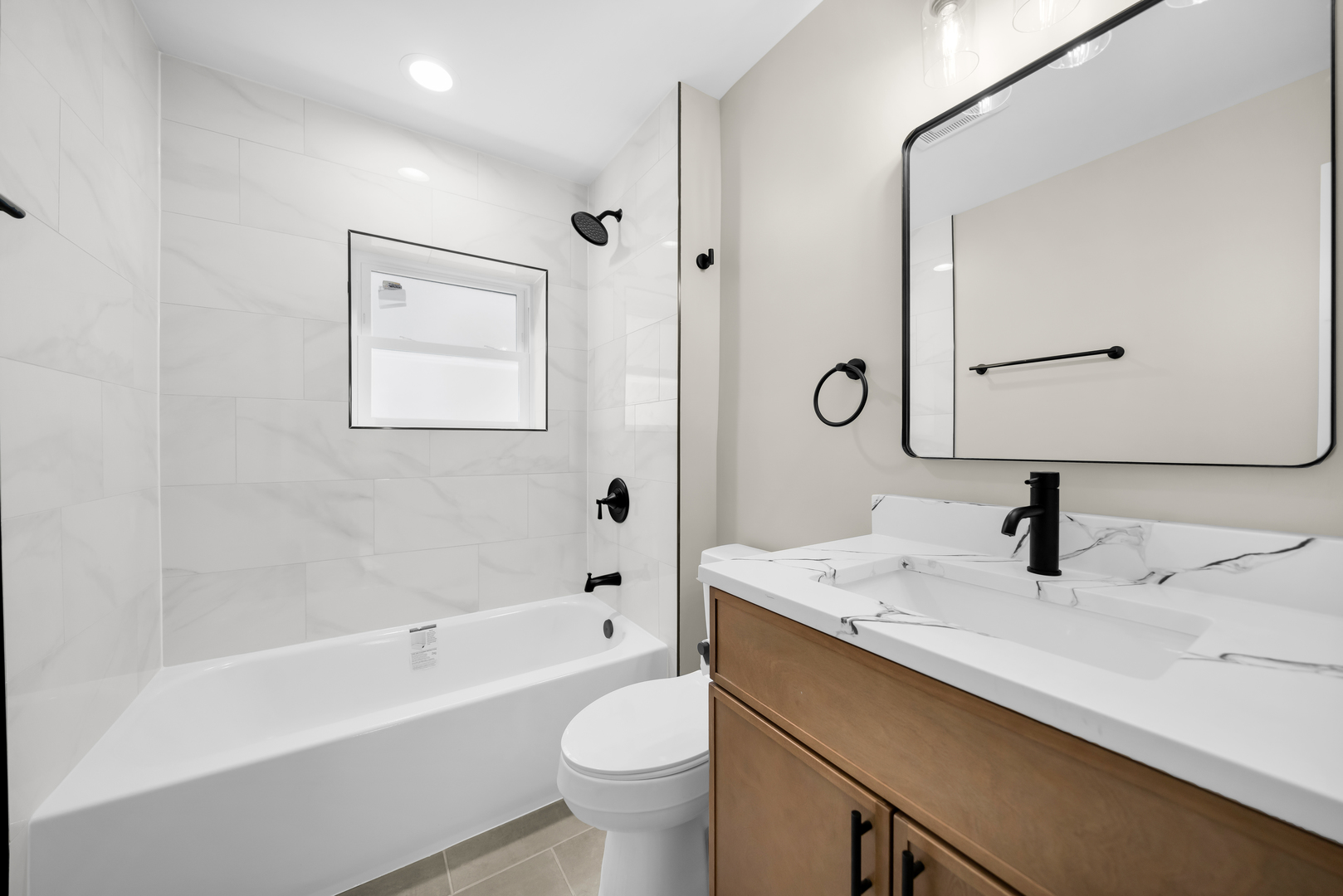 3052 North Major Avenue Chicago IL 60634