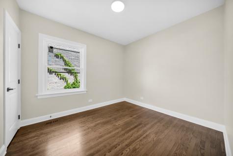 3052 North Major Avenue Chicago IL 60634