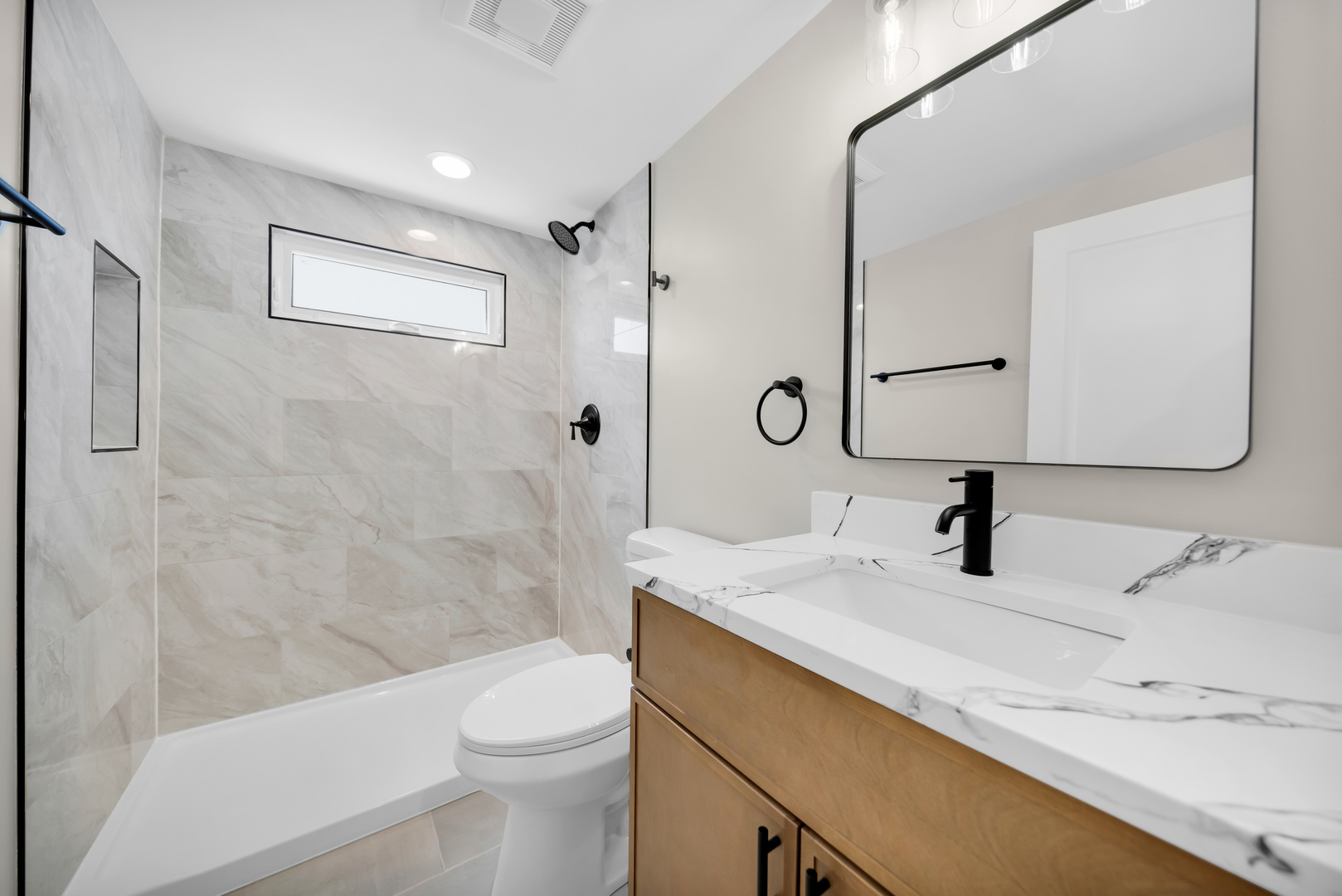 3052 North Major Avenue Chicago IL 60634