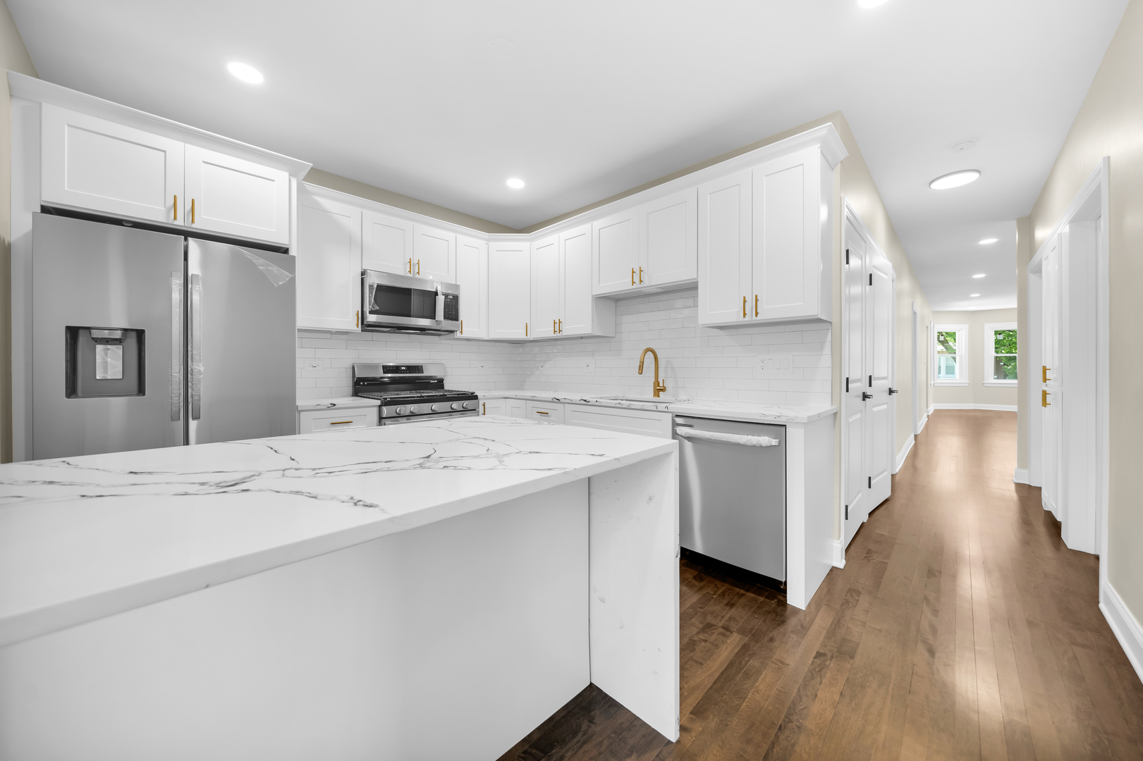 3052 North Major Avenue Chicago IL 60634