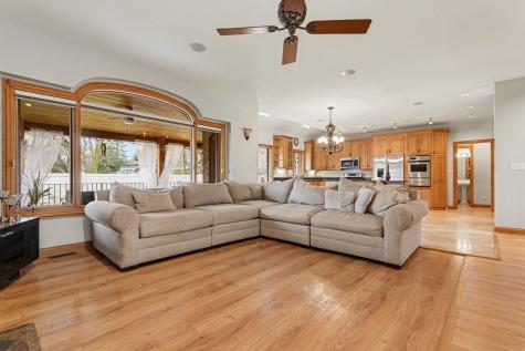 2975 Glenview Road Glenview IL 60025
