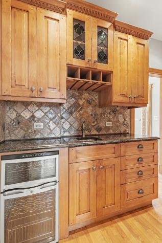 2975 Glenview Road Glenview IL 60025