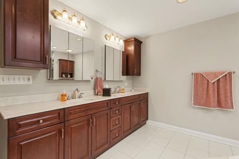 2975 Glenview Road Glenview IL 60025