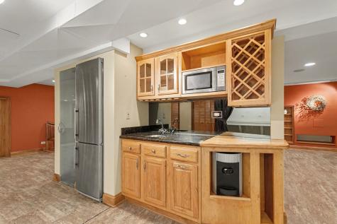 2975 Glenview Road Glenview IL 60025