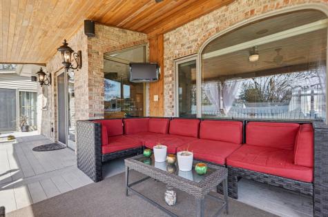 2975 Glenview Road Glenview IL 60025