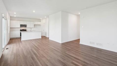 1110 Vista Court Hampshire IL 60140