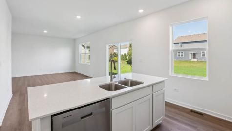1110 Vista Court Hampshire IL 60140