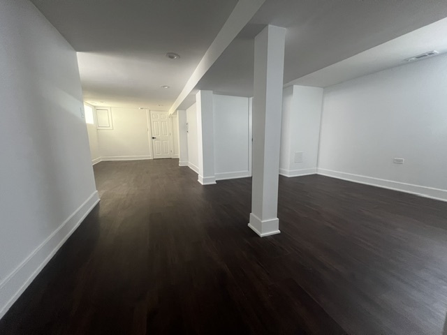 8423 South Carpenter Street Chicago IL 60620