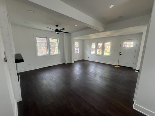 8423 South Carpenter Street Chicago IL 60620