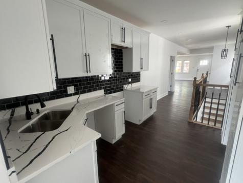 8423 South Carpenter Street Chicago IL 60620
