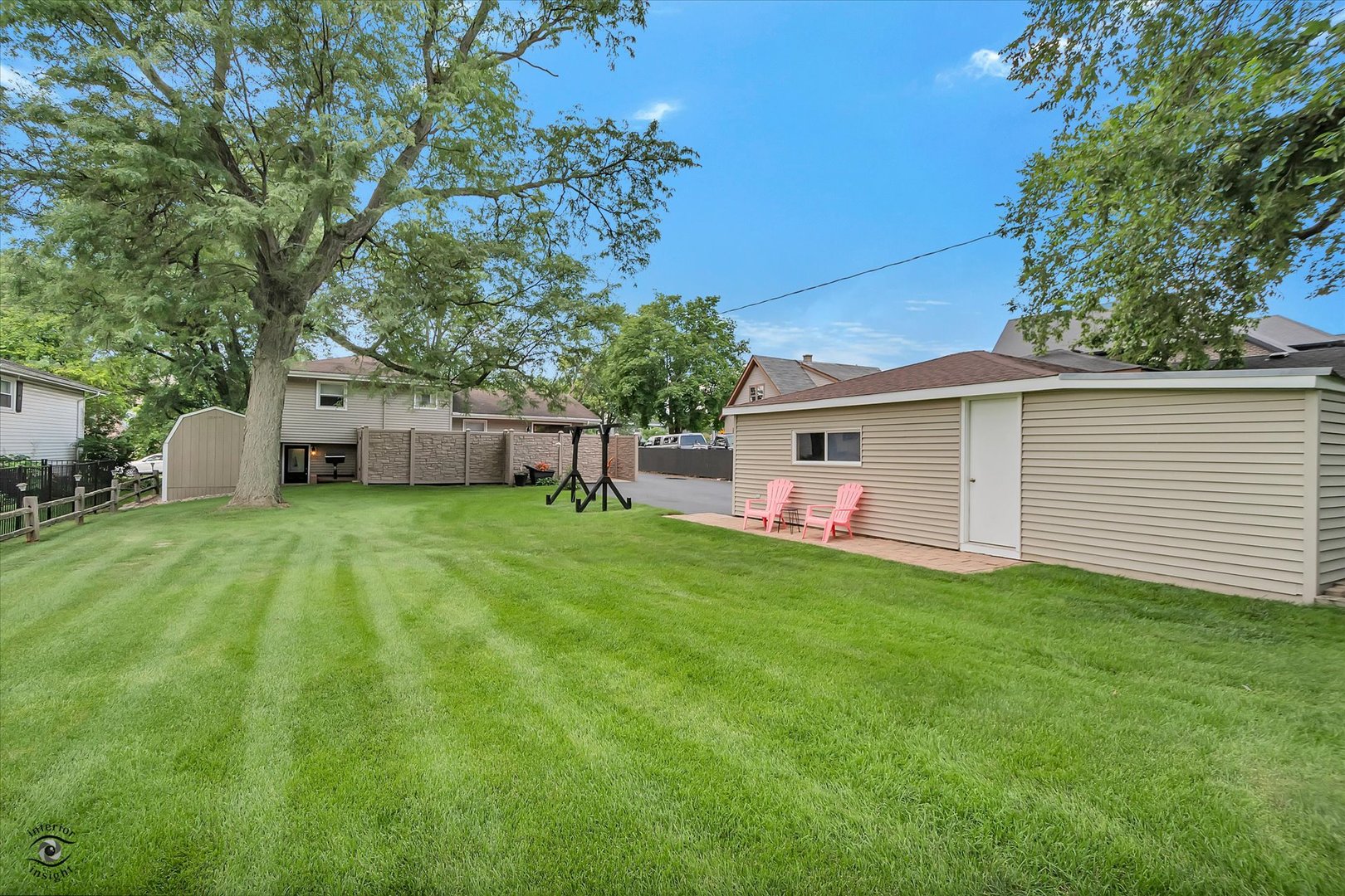 5915 Pershing Avenue Downers Grove IL 60516