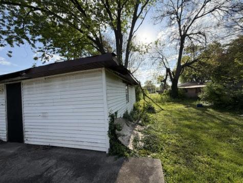 16401 Saint Louis Avenue Markham IL 60428