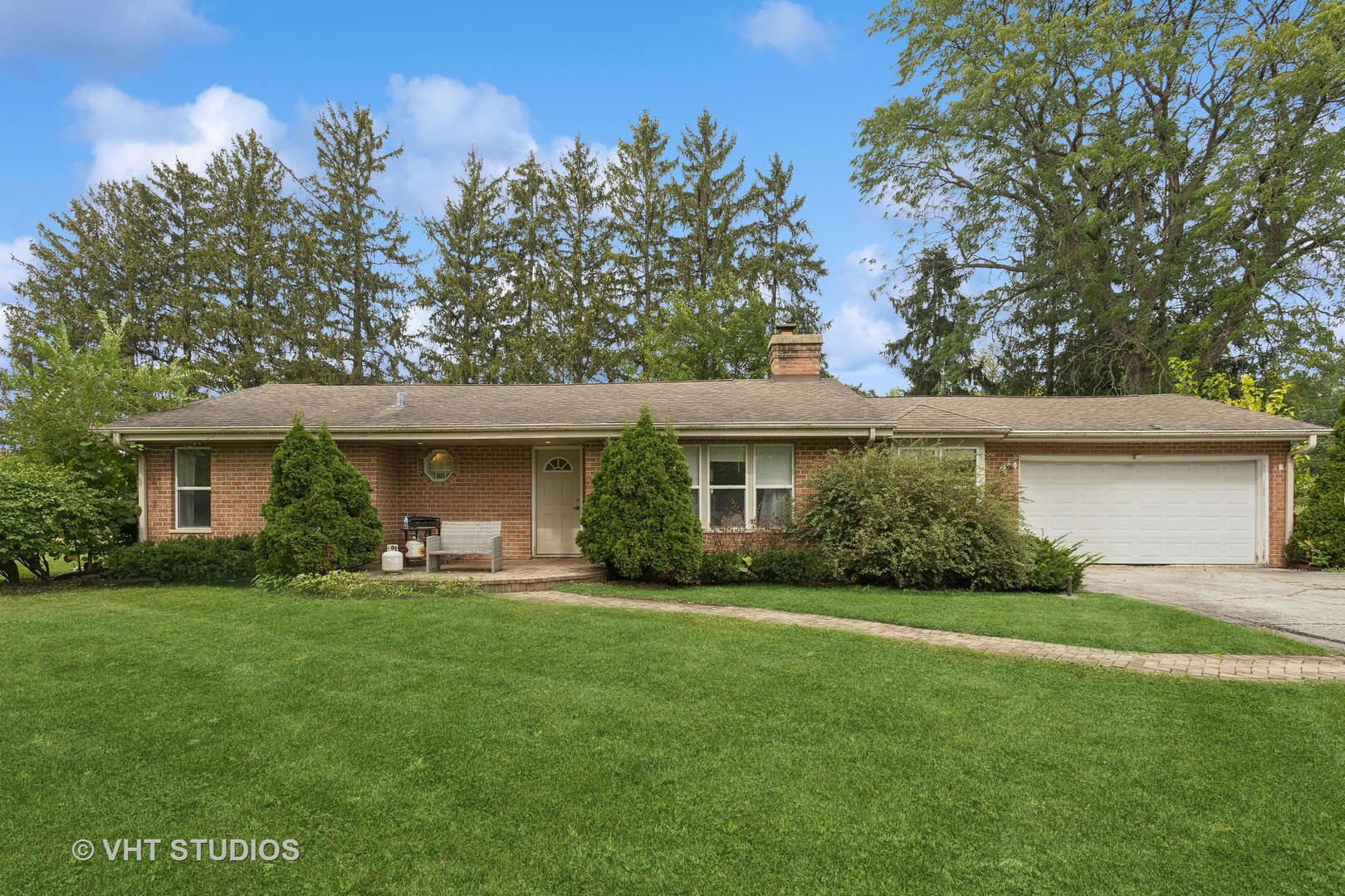 1750 West Thomas Street Arlington Heights IL 60004