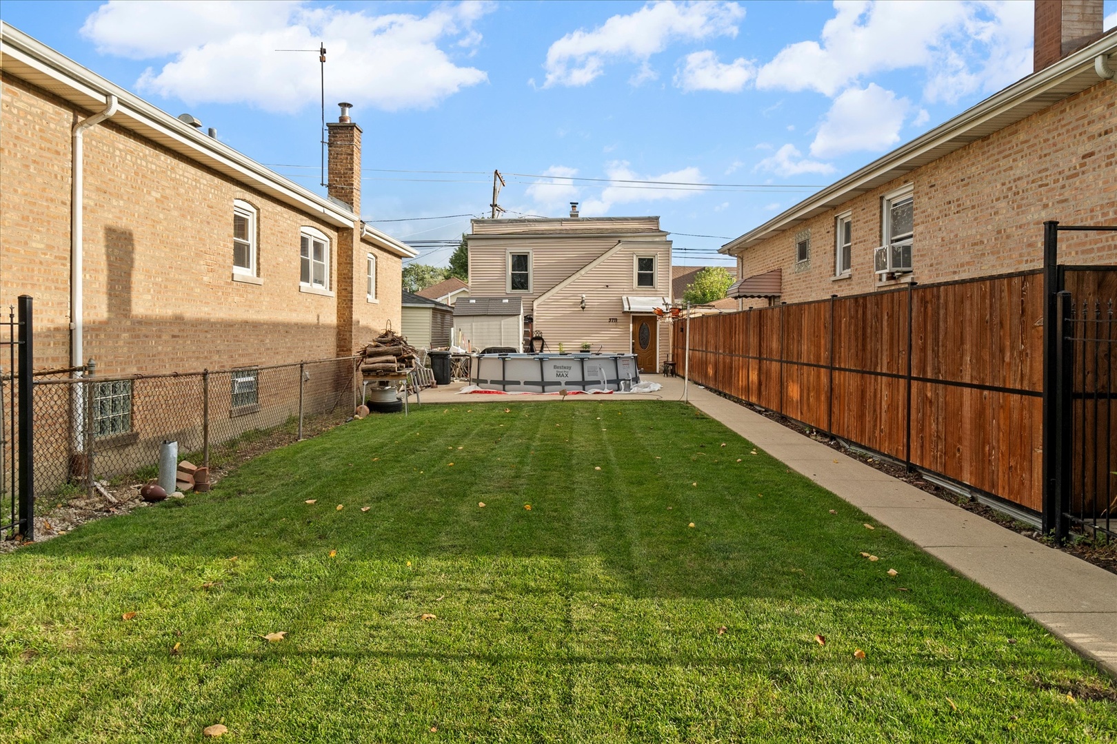 3711 West 56th Place Chicago IL 60629